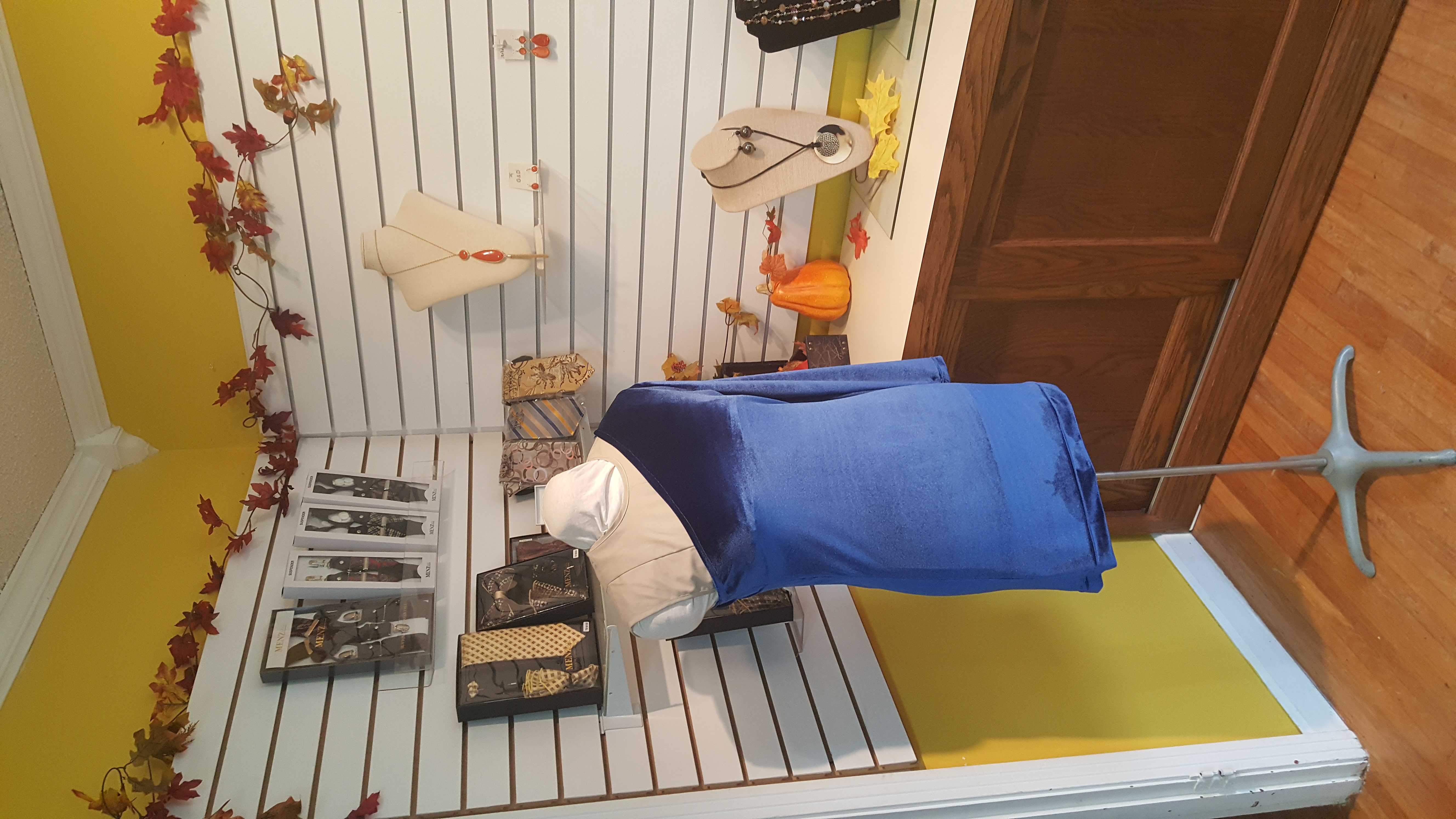 All Photos - Photo 120