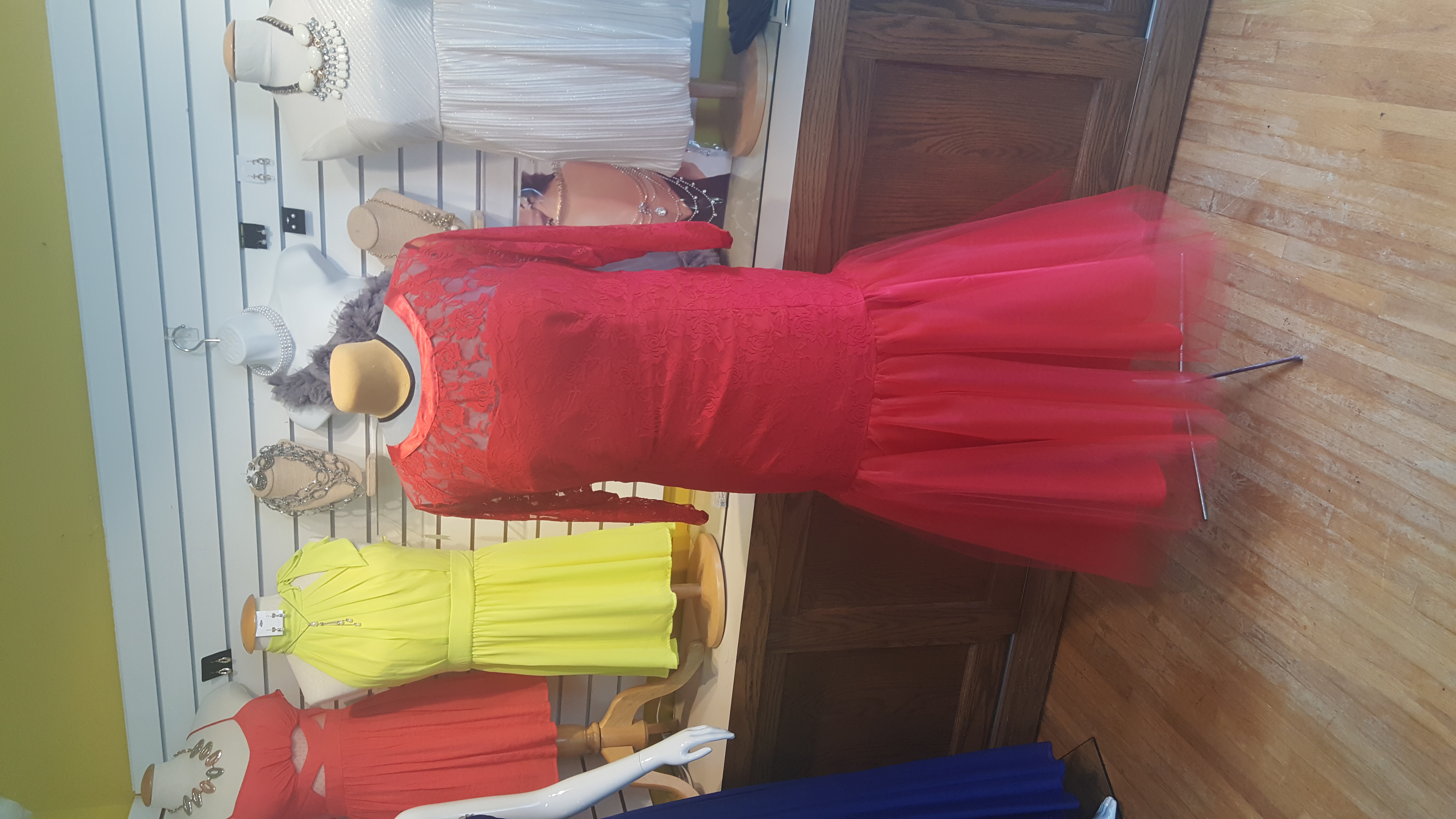 All Photos - Photo 112