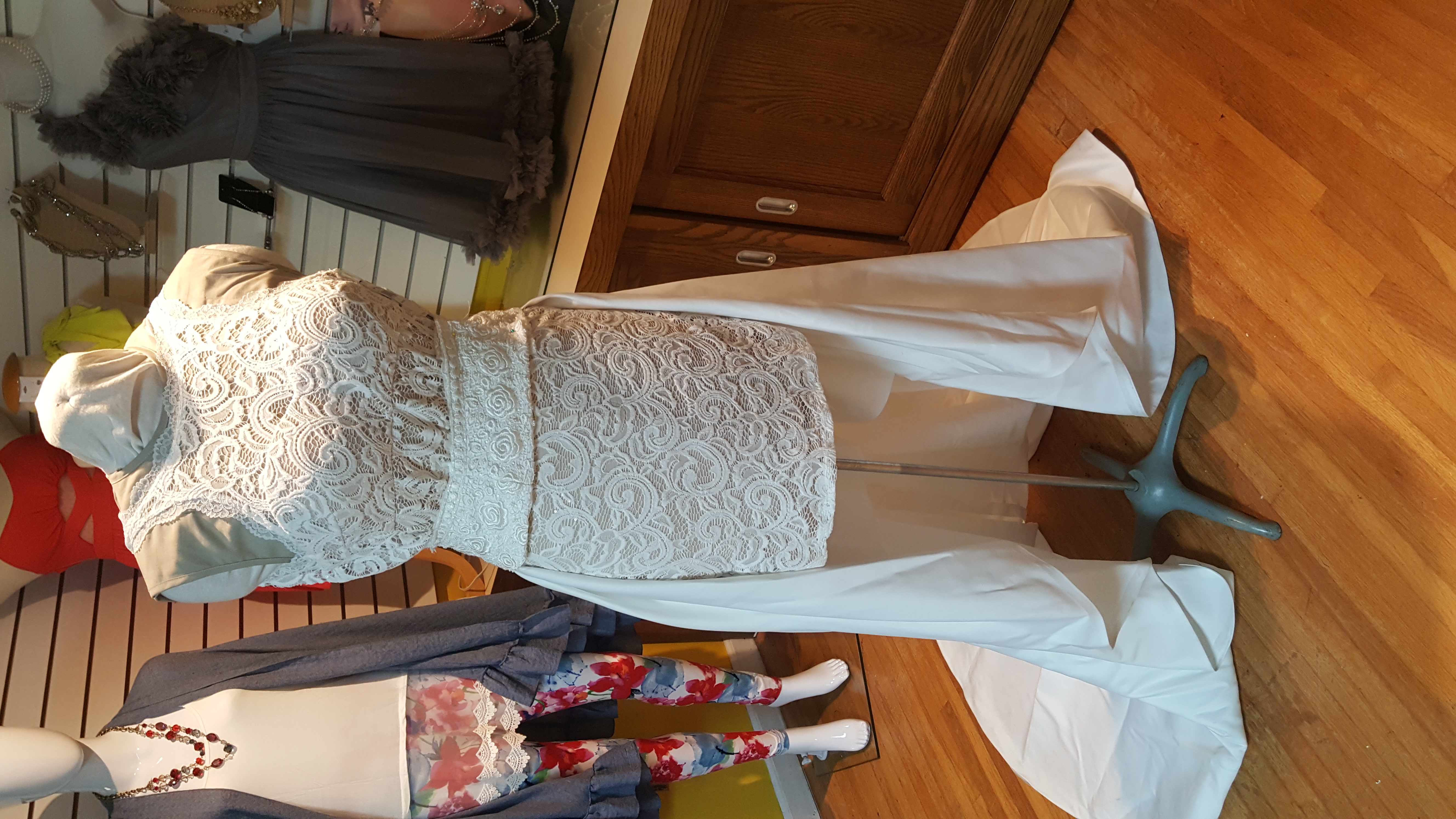All Photos - Photo 5